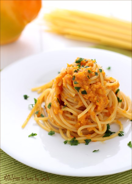 Spaghetti alla crema di peperoni Dulcisss in forno by Leyla