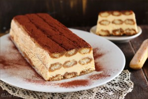 semifreddo tiramisù tiramisù classico tiramisù freddo tiramisù estivo torta tiramisù tiramisù congelato tiramisù con crema al mascarpone tiramisù con uova pastorizzate come pastorizzare le uova ricetta veloce ricetta estiva ricetta fresca ricetta veloce savoiardi uova pastorizzate cacao caffè mascarpone crema al mascarpone tiramisù con uova pastorizzate ricetta facile ricetta veloce ricetta economica ricetta semplice tiramisù torta cake ricetta senza forno ricetta senza cottura Dulcisss in forno by Leyla tiramisù Leyla