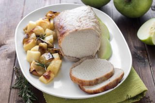 Arrosto di maiale alle mele al forno – Arrosto con patate al forno – Arrosto alle mele facile e veloce ricetta Dulcisss in forno by Leyla Ricetta Arrosto di maiale alle mele e patate al forno - Ricetta Arrosto di maiale al forno con patate – Arrosto con patate e mele – Arrosto alle mele Arrosto al forno Dulcisss in forno by Leyla Ricetta Arrosto di maiale alle mele e patate al forno giallozafferano Ricetta Arrosto di maiale alle mele e patate al forno blog giallozafferano Ricetta Arrosto di maiale alle mele e patate al forno giallo zafferano arrosto facile arrosto veloce arrosto semplice arrosto in tegame