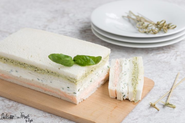 Mattonella salata di tramezzini o Mattonella tricolore con mousse e salse per tramezzini ricetta Dulcisss in forno by Leyla Mattonella salata – Mattonella di tramezzini – Torta di tramezzini – Torta pancarre – Salse per tramezzini tramezzino con mousse salate – Tramezzino con salse per tramezzini – Tramezzino giallozafferano torta di tramezzini giallozafferano