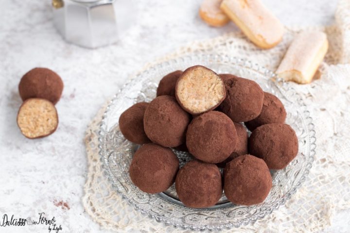 Palline di tiramisu o Tartufi al tiramisu: il dolce tiramisù in un boccone ricetta Dulcisss in forno by Leyla Palline di tiramisu - Tartufi al tiramisu – Tartufi al mascarpone – Dolcetti al tiramisu – Tartufini alla nutella Palline alla nutella tartufini giallozafferano tartufini blog giallozafferano