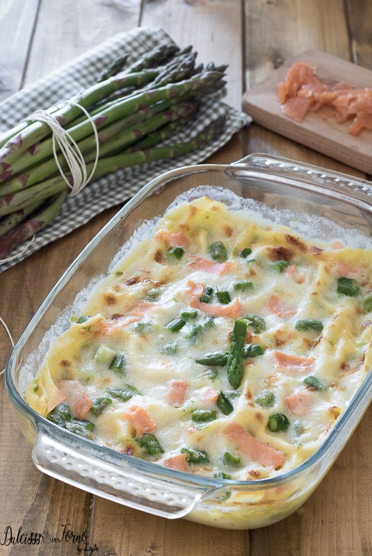 Lasagna asparagi e salmone: lasagne con asparagi e besciamella cremose ricetta Dulcisss in forno by Leyla