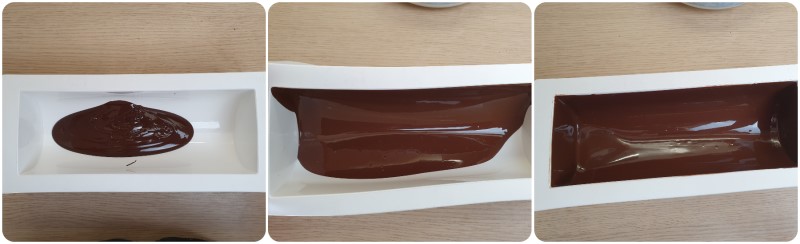 Rivestire lo stampo di cioccolato - Ricetta Torrone al cioccolato
