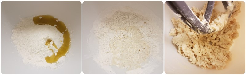Amalgamare farina, olio e zucchero - Ricetta cartellate
