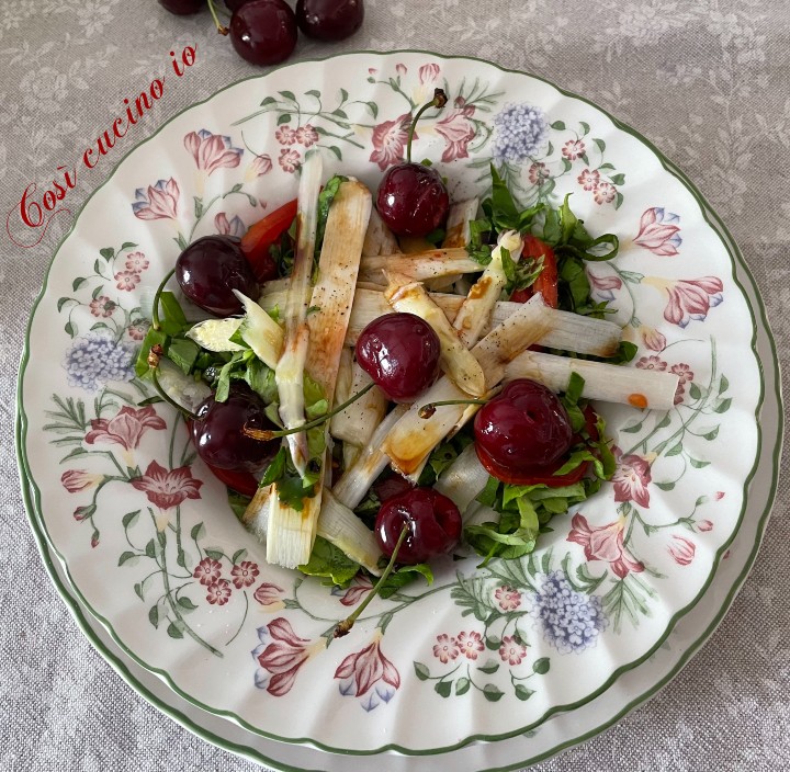 Insalatina asparagi crudi e ciliegie - Così cucino io