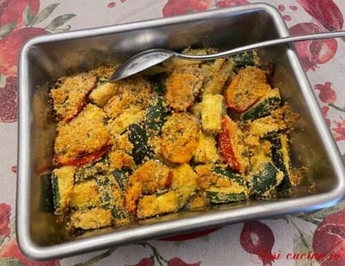 Gratin di zucchine e pomodori al profumo di pesto