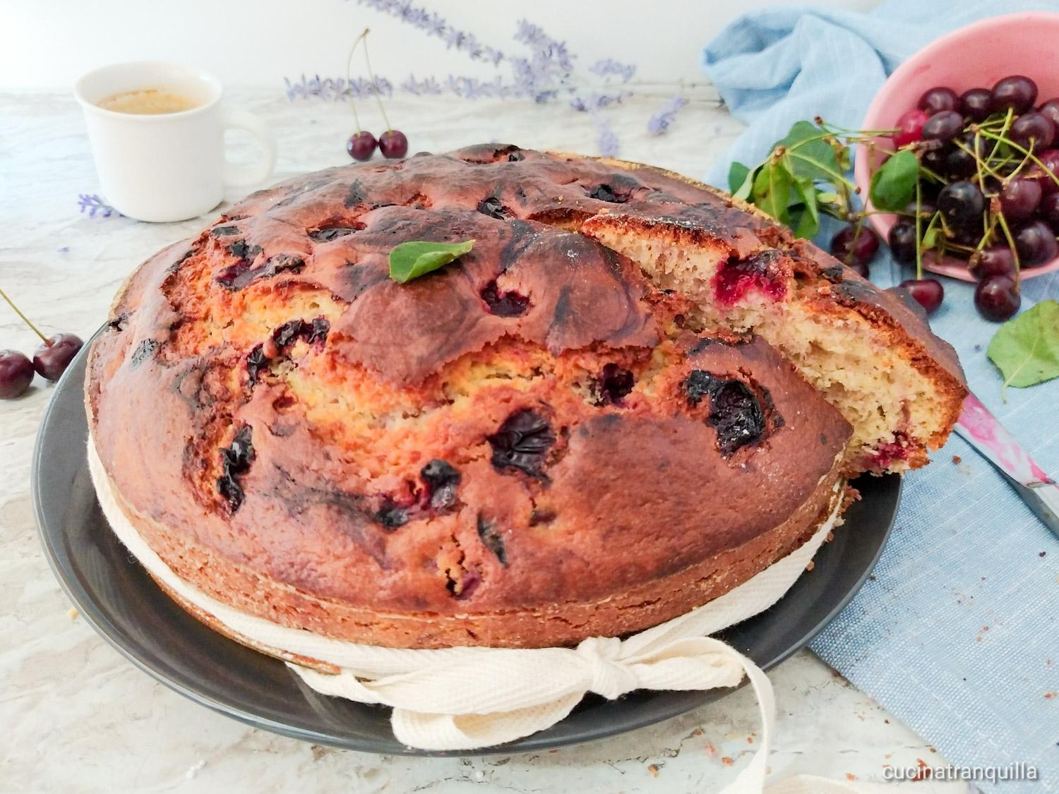 Torta di amarene, senza burro e uova- cucinatranquilla