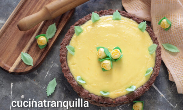 Crostata di Pasqua al cacao con ricotta e arancia