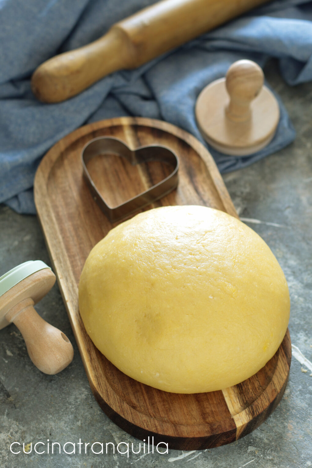 Pasta frolla all'olio per biscotti e crostatine - cucinatranquilla