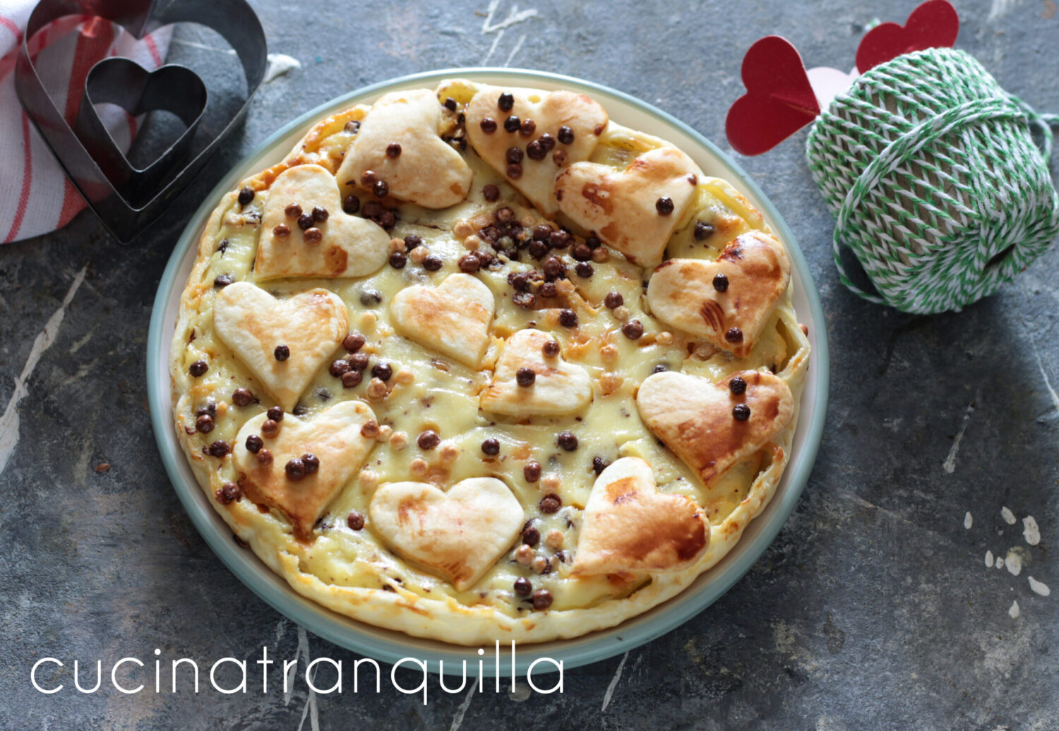 Torta di san Valentino in pasta brisée con ricotta