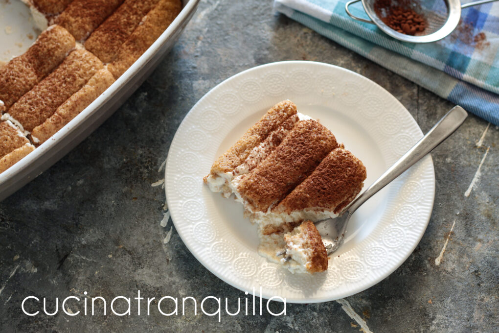 Torta fredda ai Pavesini con ricotta e yogurt al kefir