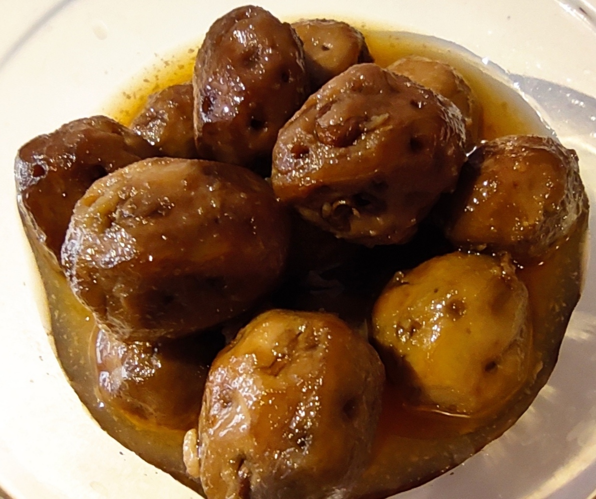 Marmellata di noci (ricetta rumena)