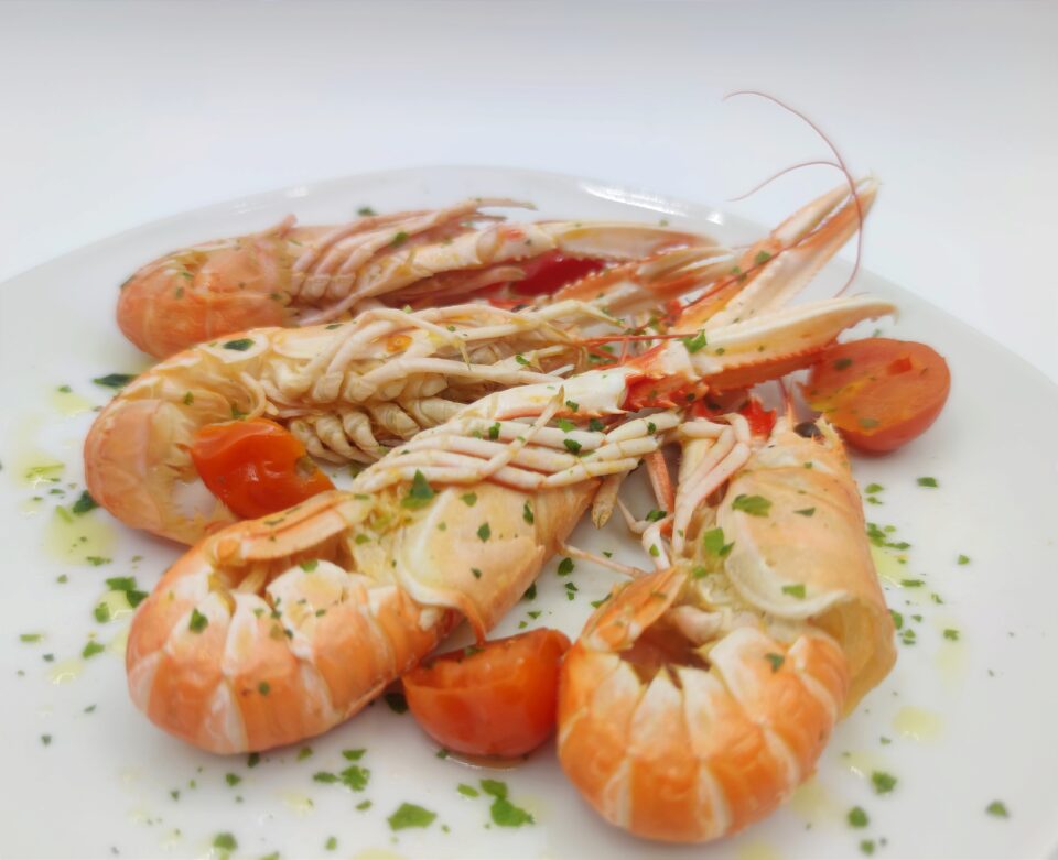 Scampi In Padella Pronti In 5 Minuti - Esplosionedigusto