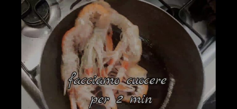 Scampi In Padella Pronti In 5 Minuti - Esplosionedigusto