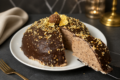 Semifreddo Rocher: il dolce furbo senza cottura che sembra una torta di pasticceria! 🍫🌰🙈