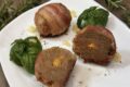Bombette di carne macinata avvolte nel bacon con cuore filante