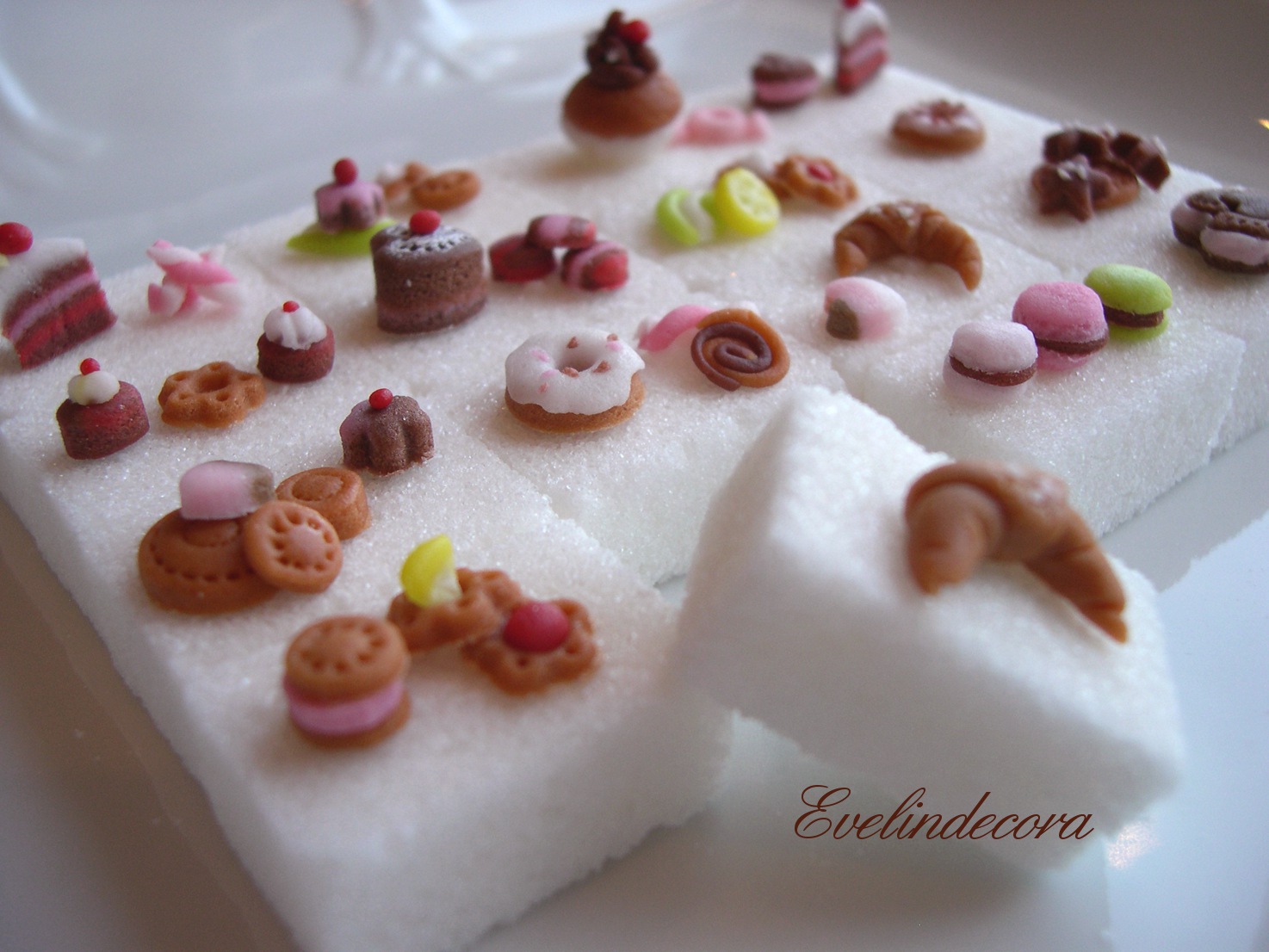 Food miniatures – zollette con decorazioni in pasta di zucchero