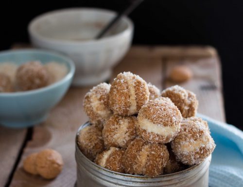 Baci di amaretti caffè e mascarpone