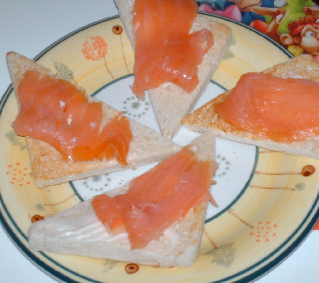 Crostini Con Salmone