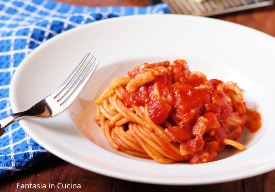 Spaghetti con il sugo all'amatriciana