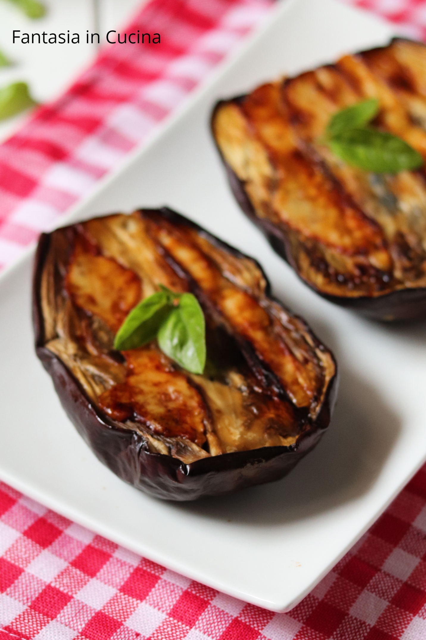 Barchette di melanzane gratinate