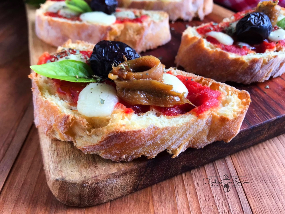 Pane Raffermo Pizzette di pane raffermo alla Siciliana ricetta antispreco