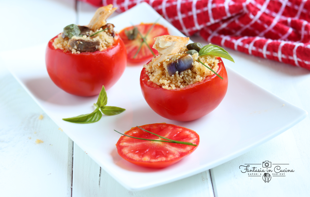 Pomodori ripieni di cous cous: una ricetta estiva facile
