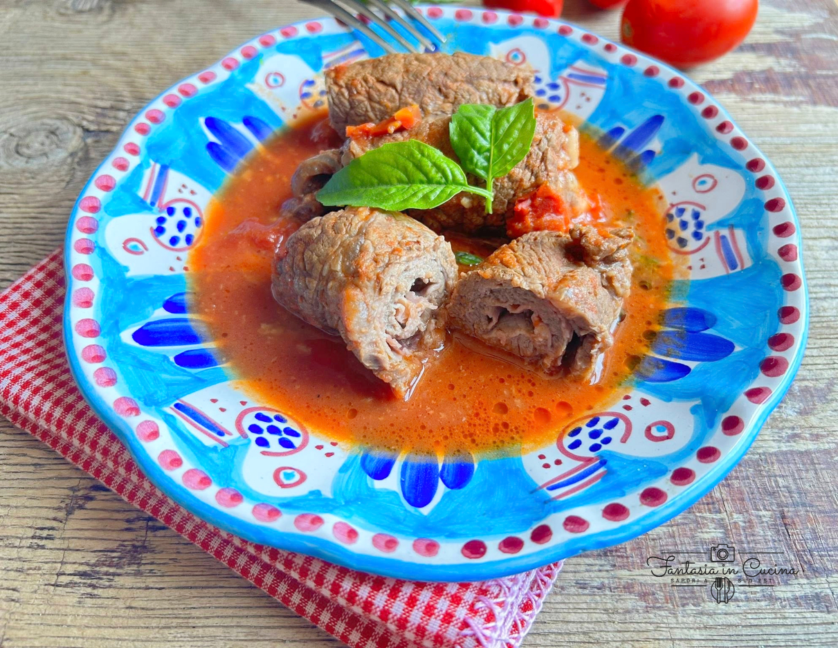 Braciole al sugo alla Siciliana: ricetta tradizionale facile e gustosa