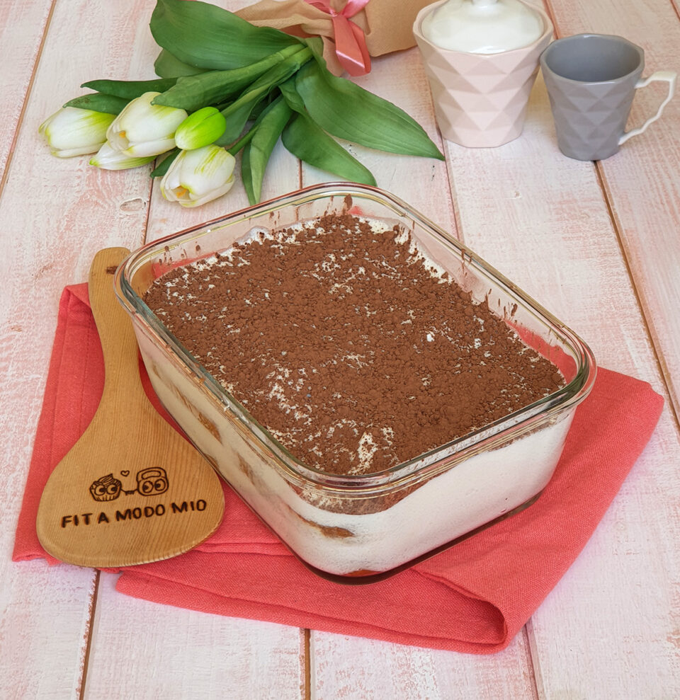 TIRAMISU LIGHT senza mascarpone e soli albumi TIRAMISU LIGHT senza mascarpone e soli albumi