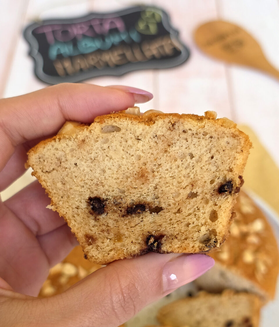 TORTA CON ALBUMI E MARMELLATA