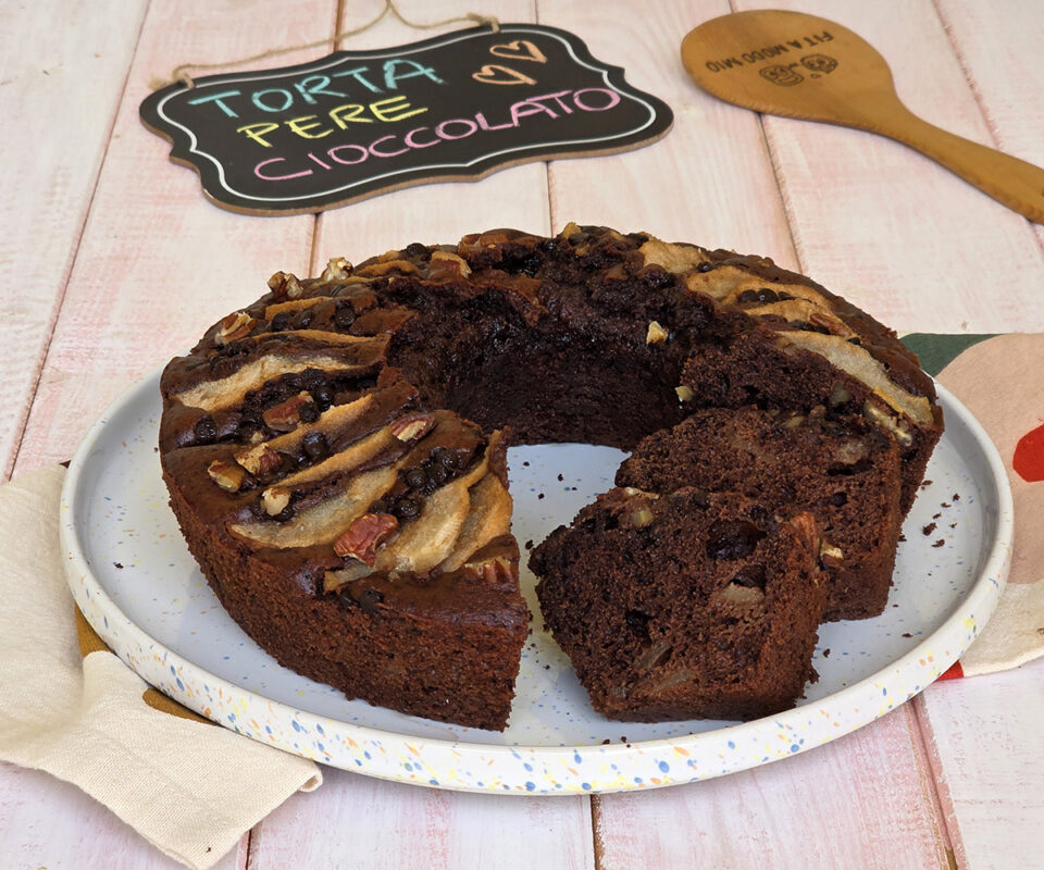 TORTA PERE E CIOCCOLATO senza burro