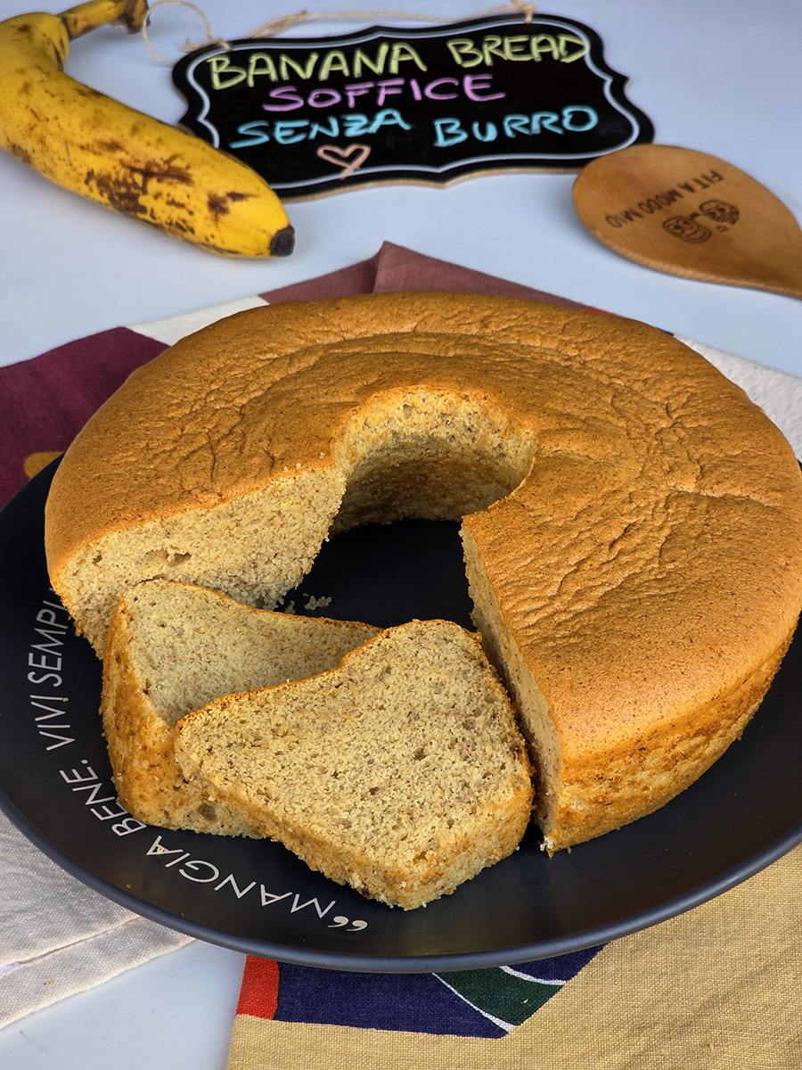 BANANA BREAD SOFFICE SENZA BURRO
