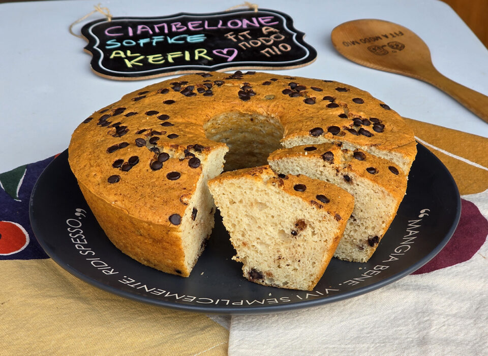 CIAMBELLONE SOFFICE AL KEFIR - dolci con albumi