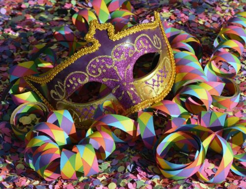 Carnevale in cucina, origini e tradizioni della festa più colorata