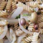 Pasta finocchi acciughe e olive