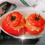 Pomodori ripieni di riso ricetta estiva facile e leggera
