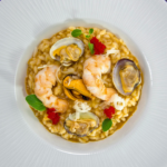 Risotto alla pescatora con pesce surgelato ricetta facile, cremosa e veloce