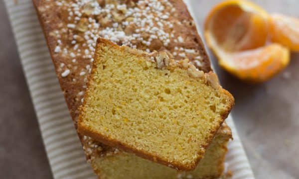 Plumcake con arancia frullata nell’impasto