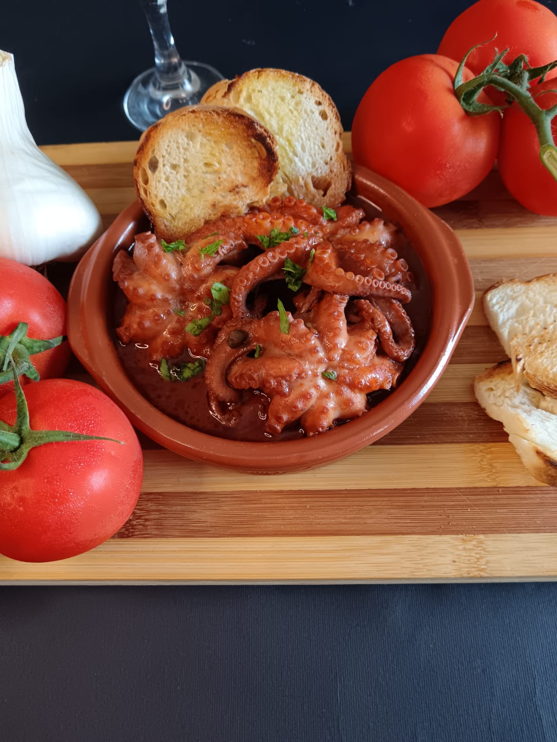 Polpo alla luciana