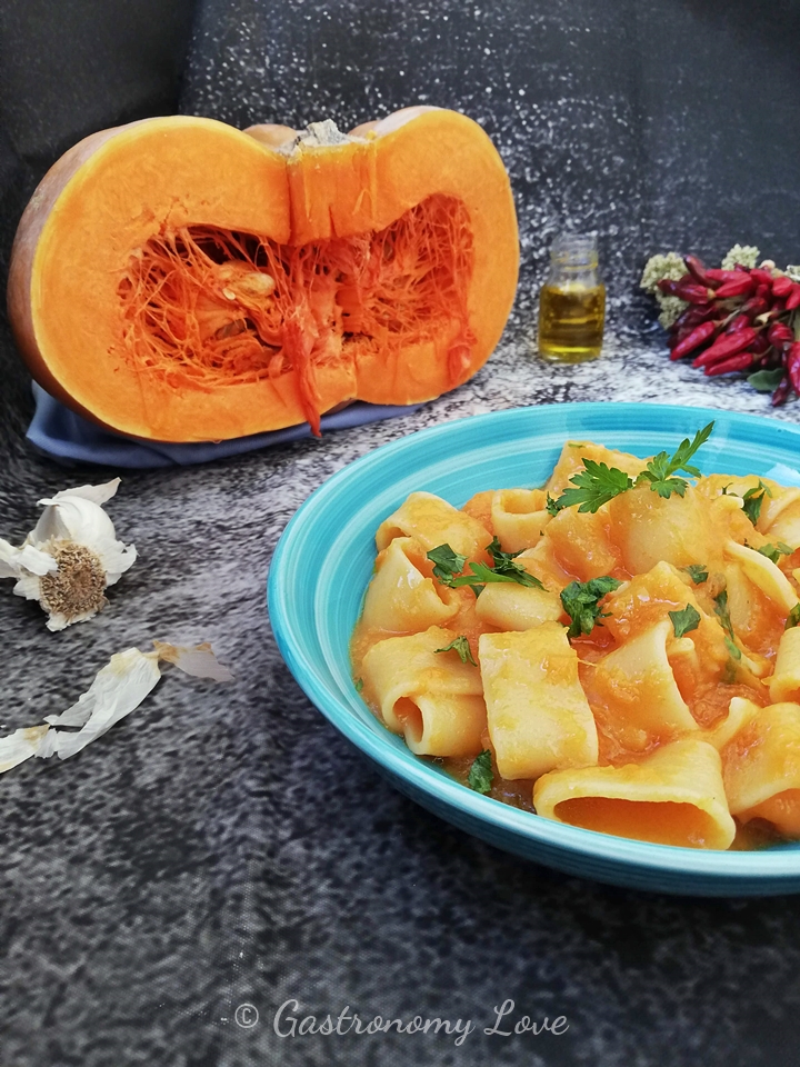 Pasta con la zucca ricetta tradizionale