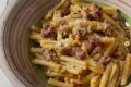 Caserecce con crema di peperone giallo e salsiccia