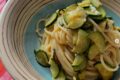Spaghetti con zucchine e crema di burrata