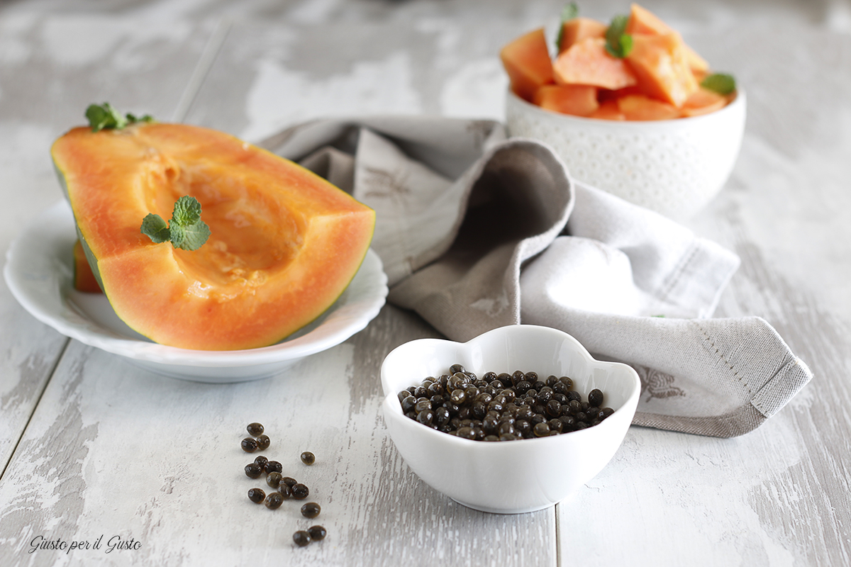 La papaya: conosciamo meglio benefici, proprietà e utilizzo del Melone dei Caraibi