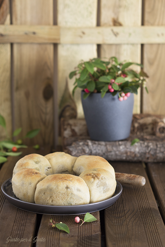 ciambella broccoletti e salsiccia