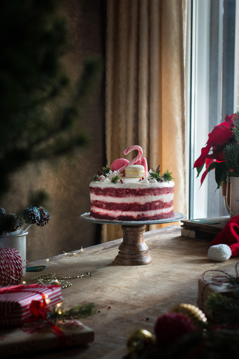 Red velvet christmas cake