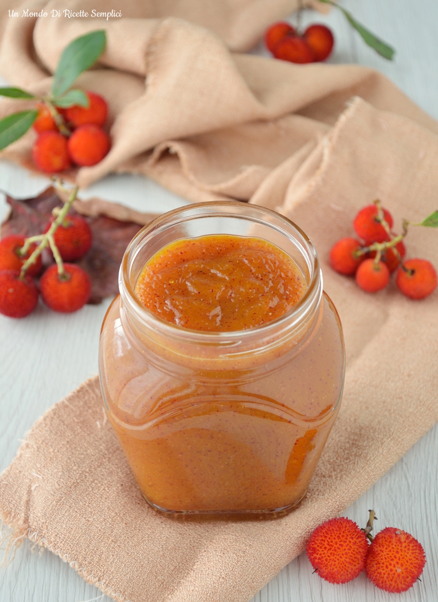 marmellata di corbezzoli