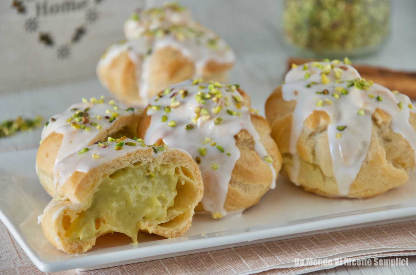 bignè al pistacchio
