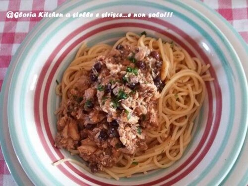 Pasta con le Sarde (Sicilian Recipe) di Gloria KitchenUSA