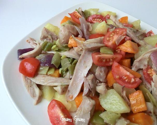 insalata tiepida di pollo e verdure
