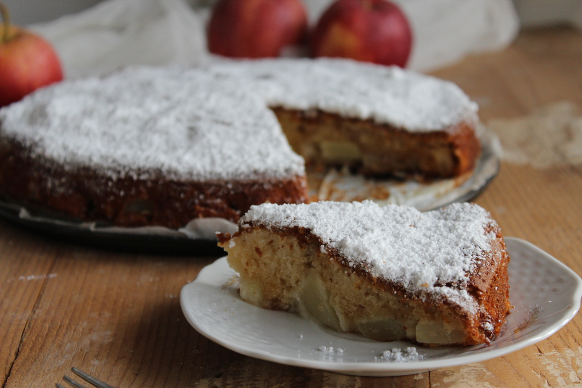 Torta di mele 12 cucchiai senza burro senza bilancia alla cannella facile